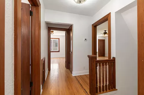 Entry Way - 924 S Pickwick Ave, Springfield, MO 65804 photo 7 of 8