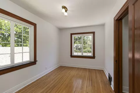 Bedroom - 924 S Pickwick Ave, Springfield, MO 65804 photo 5 of 5