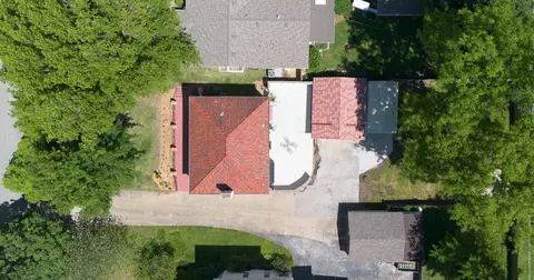 View/Area - 924 S Pickwick Ave, Springfield, MO 65804 photo 1 of 4