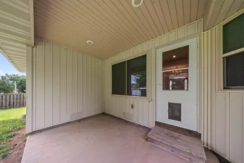 Exterior - 2323 E Logan St, Republic, MO 65738 photo 3 of 8