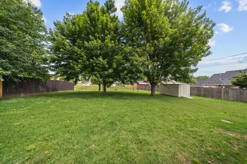 Exterior - 2323 E Logan St, Republic, MO 65738 photo 7 of 8