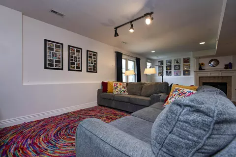 Living - 2343 W Dearborn St, Springfield, MO 65807 photo 5 of 5