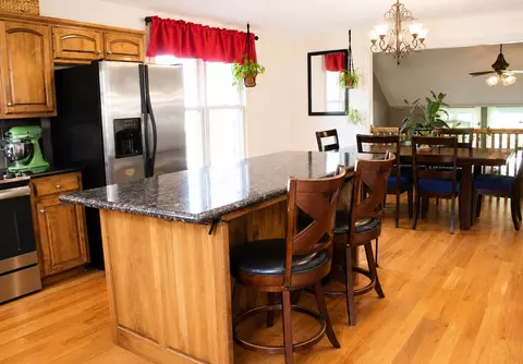 Kitchen - 2343 W Dearborn St, Springfield, MO 65807 photo 3 of 3
