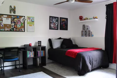 Bedroom - 2343 W Dearborn St, Springfield, MO 65807 photo 8 of 9