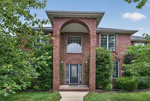 1427 Ridgecrest St, Springfield, MO 65804