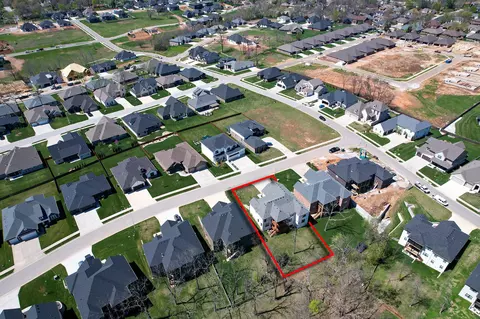 View/Area - 6038 S Maryland Ave, Springfield, MO 65810 photo 3 of 4