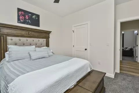 Bedroom - 6038 S Maryland Ave, Springfield, MO 65810 photo 5 of 7