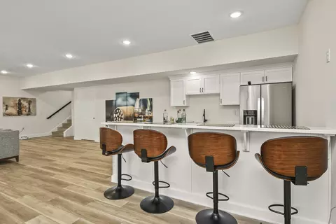 Kitchen - 6038 S Maryland Ave, Springfield, MO 65810 photo 11 of 13