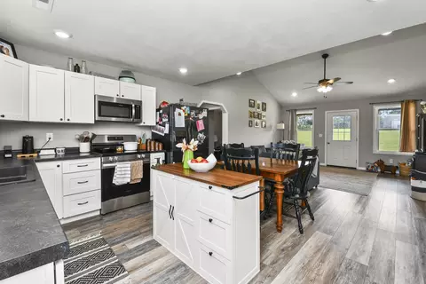 2839 Lois Ln, Mansfield, MO 65704 photo 13