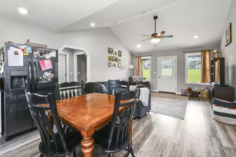 2839 Lois Ln, Mansfield, MO 65704 photo 11
