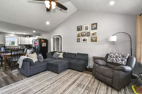 2839 Lois Ln, Mansfield, MO 65704 photo 6