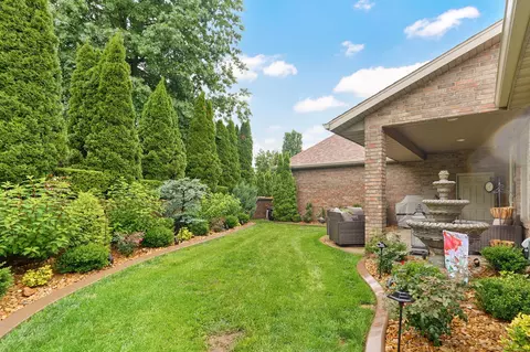 Exterior - 6071 S Overlook Trl, Springfield, MO 65810 photo 13 of 24