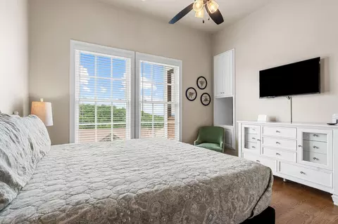 Bedroom - 121 Lenhart Ln, Branson, MO 65616 photo 1 of 9