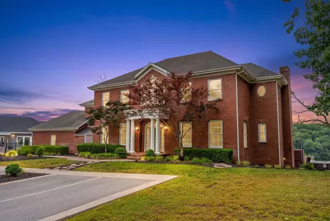 121 Lenhart Ln, Branson, MO 65616
