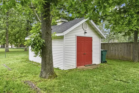Exterior - 470 Forest Dr, Marshfield, MO 65706 photo 10 of 15