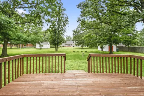 Exterior - 470 Forest Dr, Marshfield, MO 65706 photo 5 of 15