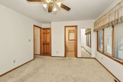 Bedroom - 470 Forest Dr, Marshfield, MO 65706 photo 2 of 7