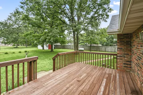 Exterior - 470 Forest Dr, Marshfield, MO 65706 photo 6 of 15