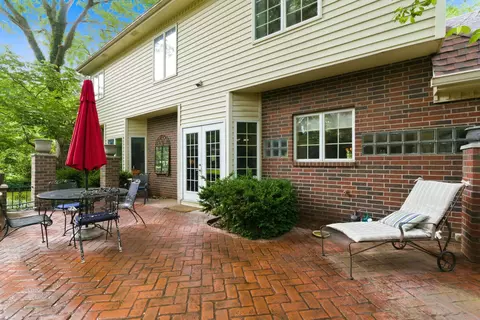 Exterior - 3850 E Country Pl, Springfield, MO 65809 photo 4 of 13