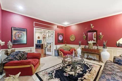 Living - 3850 E Country Pl, Springfield, MO 65809 photo 3 of 7