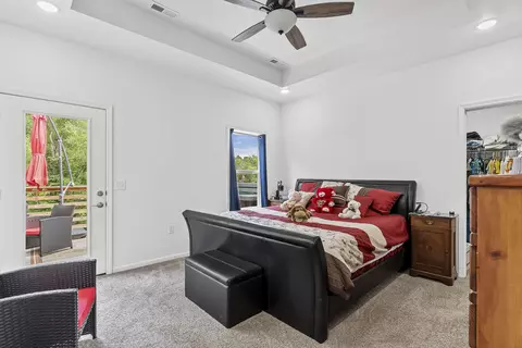 Bedroom - 6482 Long Beach Rd, Branson, MO 65616 photo 1 of 7