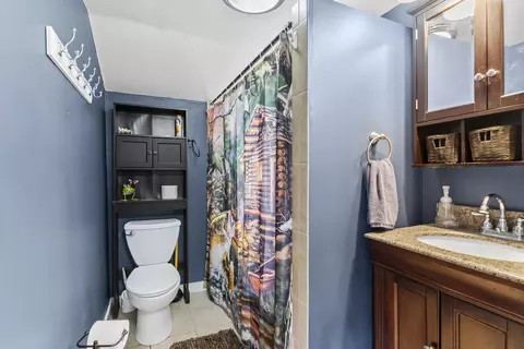 Bath - 6482 Long Beach Rd, Branson, MO 65616 photo 4 of 4