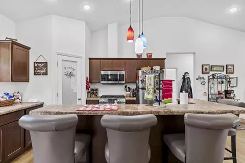 Kitchen - 6482 Long Beach Rd, Branson, MO 65616 photo 1 of 9