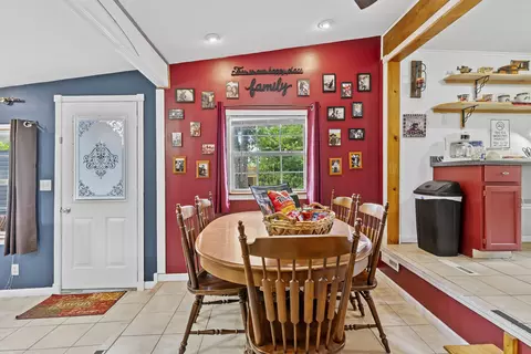Dining - 6482 Long Beach Rd, Branson, MO 65616 photo 2 of 2