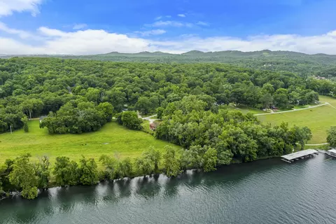 View/Area - 6482 Long Beach Rd, Branson, MO 65616 photo 3 of 6