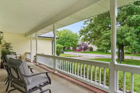 Exterior - 3532 W Suzanne Pl, Springfield, MO 65810 photo 7 of 16