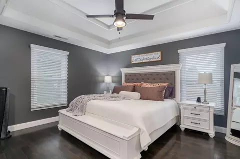 Bedroom - 3532 W Suzanne Pl, Springfield, MO 65810 photo 1 of 6