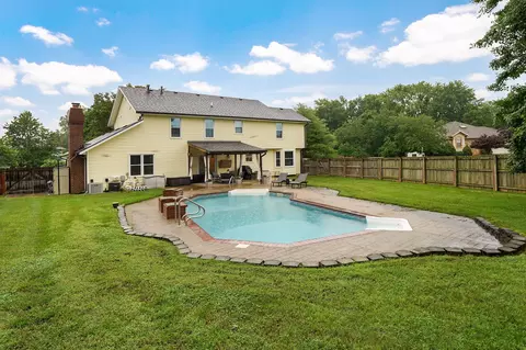 Exterior - 3532 W Suzanne Pl, Springfield, MO 65810 photo 12 of 16