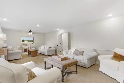 Living - 3312 S Graystone Pl, Springfield, MO 65804 photo 1 of 5