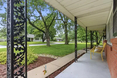 2067 S Linden Ave, Springfield, MO 65804 photo 4