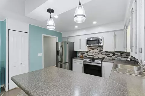 2067 S Linden Ave, Springfield, MO 65804 photo 13