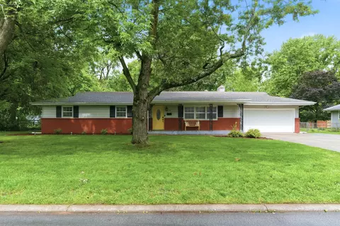 2067 S Linden Ave, Springfield, MO 65804 photo 2