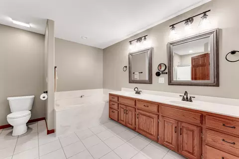 Bath - 350 Alice Pl, Ozark, MO 65721 photo 1 of 6