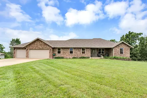 Exterior - 350 Alice Pl, Ozark, MO 65721 photo 2 of 13