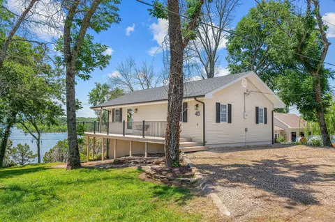 40 Bluff Ln, Shell Knob, MO 65747