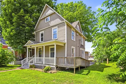 Exterior - 1111 E Walnut St, Springfield, MO 65806 photo 3 of 8