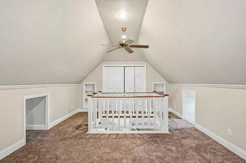 Entry Way - 1111 E Walnut St, Springfield, MO 65806 photo 5 of 6