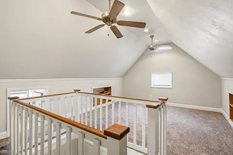 Entry Way - 1111 E Walnut St, Springfield, MO 65806 photo 6 of 6