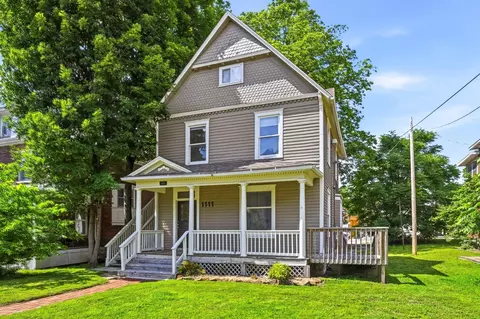 Exterior - 1111 E Walnut St, Springfield, MO 65806 photo 2 of 8