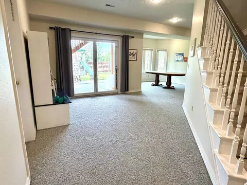 Entry Way - 4821 E Cherokee St, Springfield, MO 65809 photo 2 of 2
