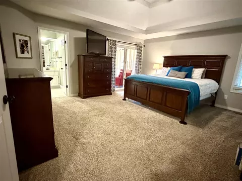 Bedroom - 4821 E Cherokee St, Springfield, MO 65809 photo 1 of 8