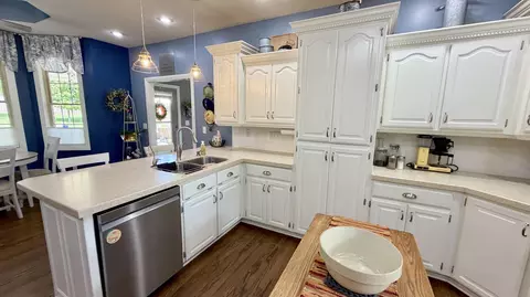 2711 W Executive Cir, Ozark, MO 65721 photo 11