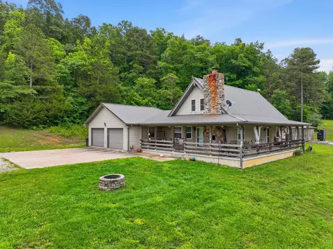 Exterior - 9723 Highway E, Houston, MO 65483 photo 3 of 18