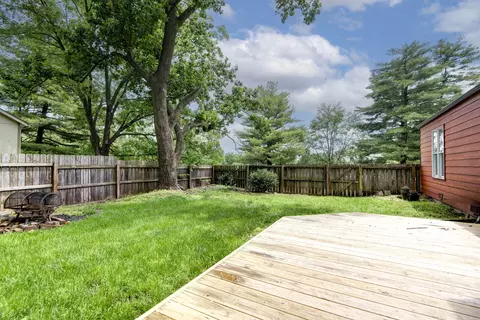 Exterior - 4832 S Warwick Ave, Springfield, MO 65804 photo 5 of 10