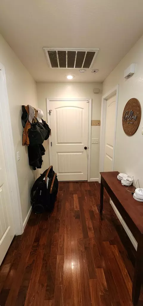 Entry Way - 703 Kenny St, Ava, MO 65608 photo 2 of 2
