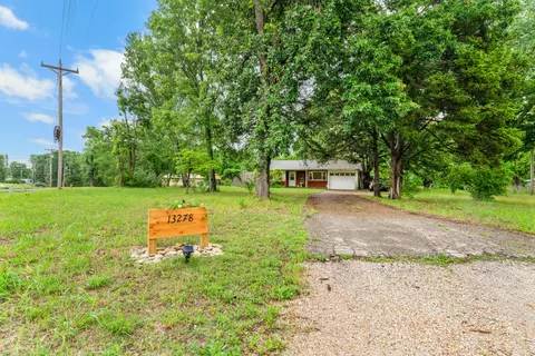 13278 E State Highway 76, Forsyth, MO 65653 photo 2